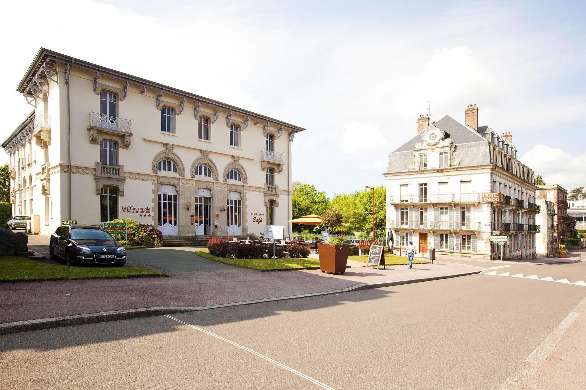 Hotels & Residences - Les Thermes Luxeuil-les-Bains Exterior foto
